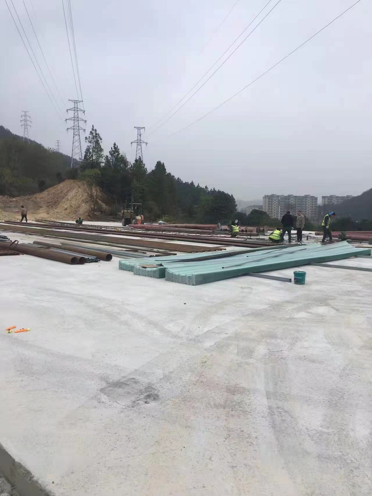 江西存量垃圾處理設(shè)備租賃及運(yùn)行管理順利完成，此路段順利通車。